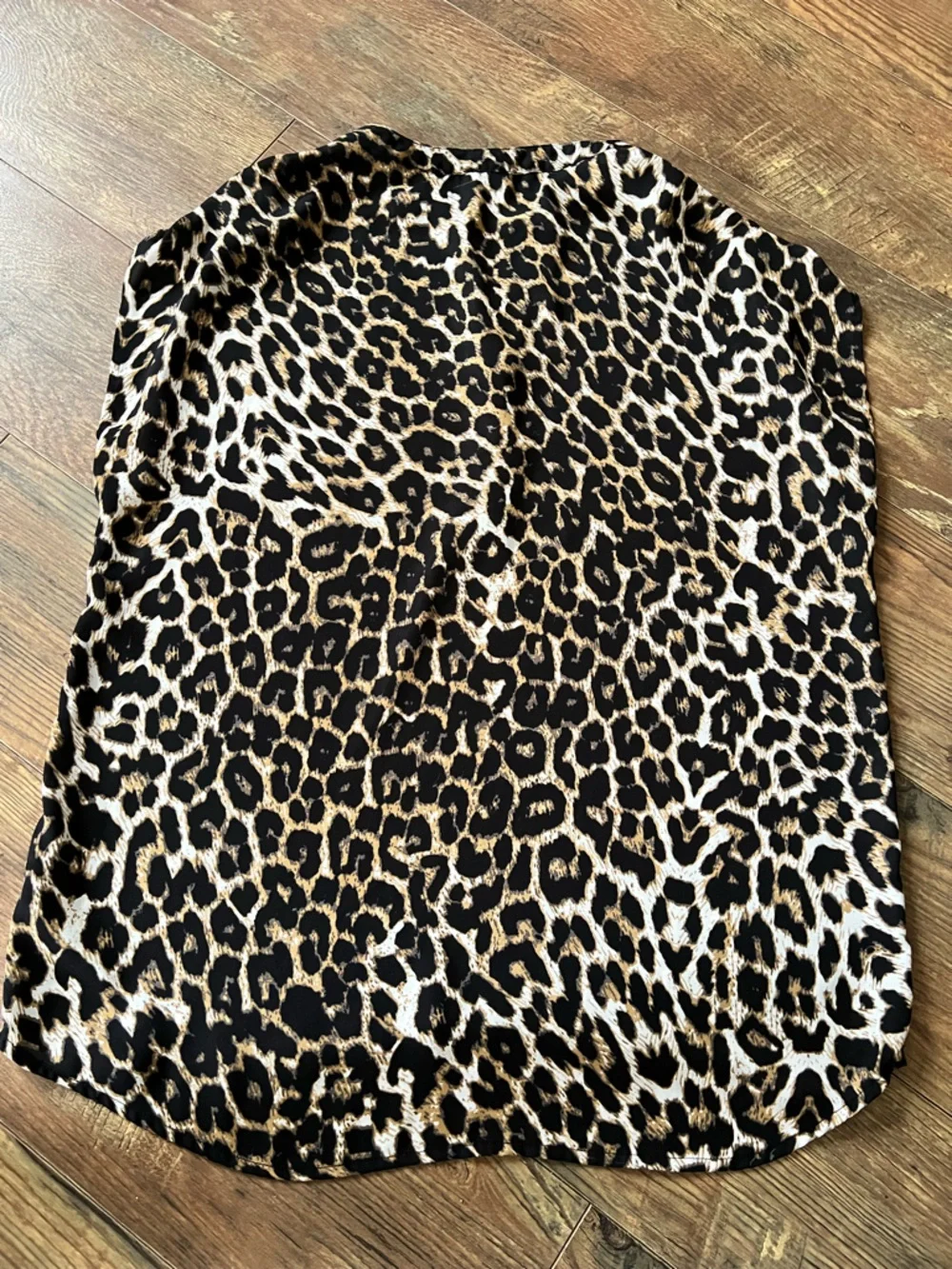 Chaus Leopard Print Sleeveless Blouse - Black, Tan, Cream - Picture 5 of 5